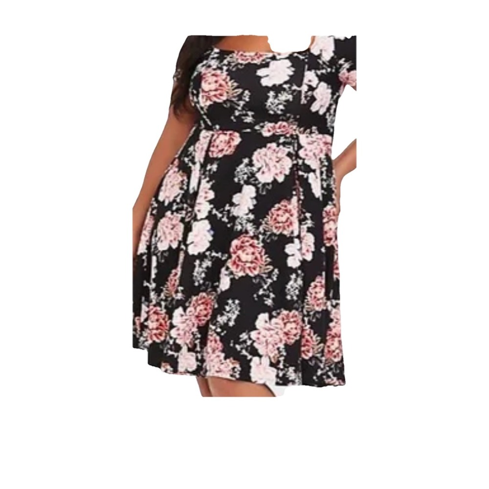 TORRID 3 Floral Pink Skaterβ Dress 3X 22-24 Feminine Romantic Party Plus Size